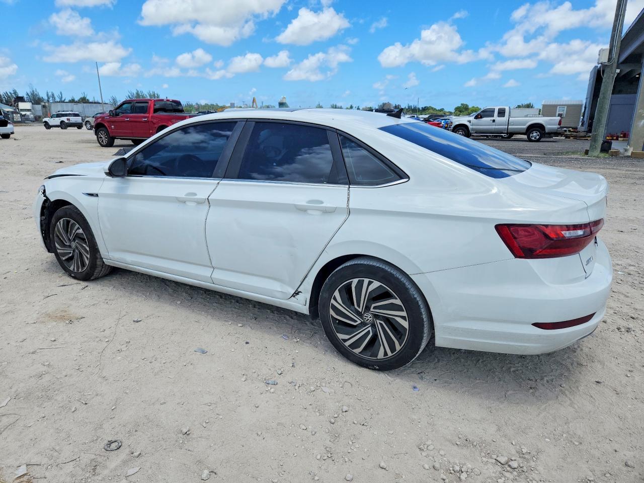 2020 VOLKSWAGEN JETTA SEL — снимка 2