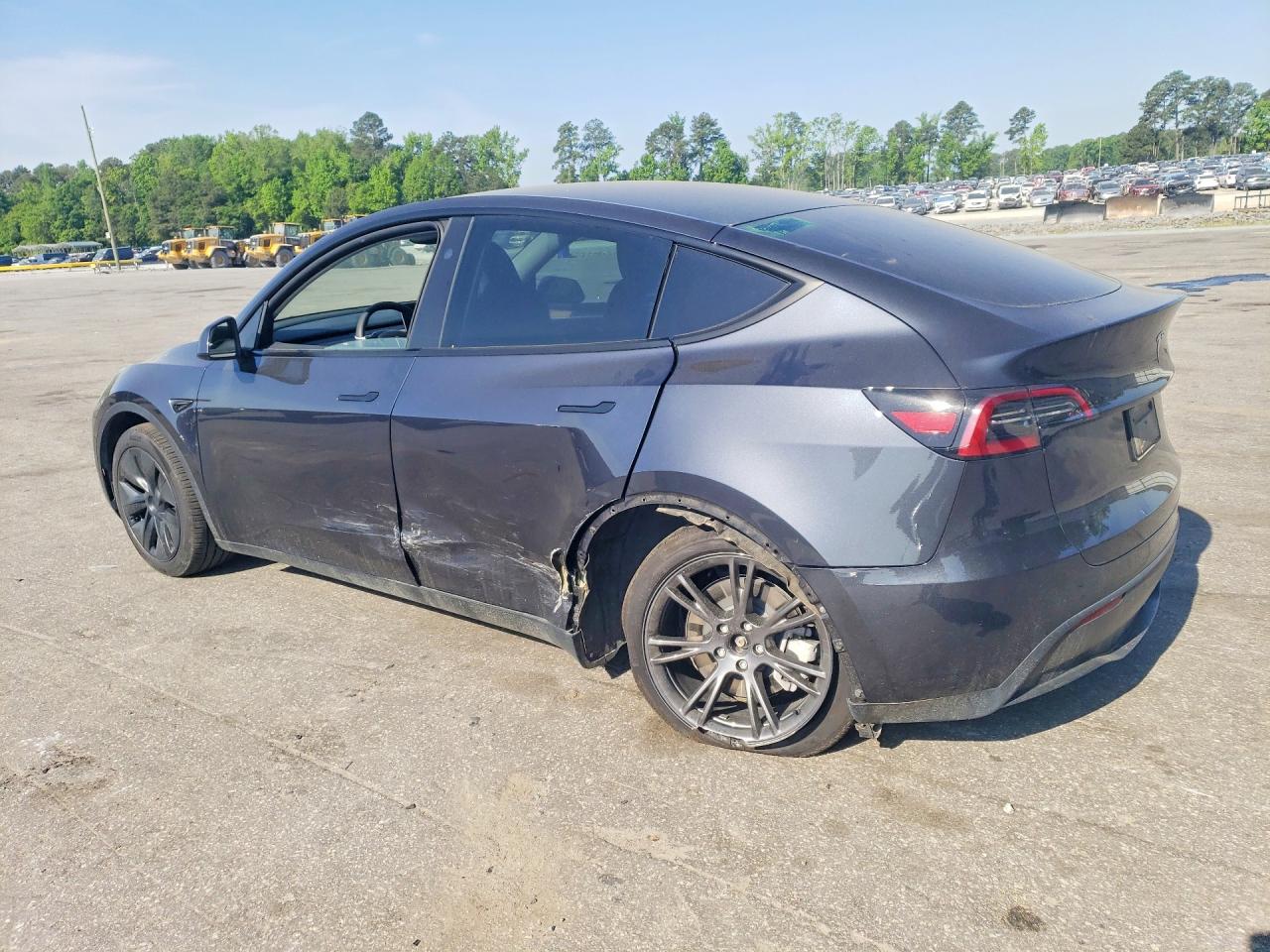 2025 TESLA MODEL Y — снимка 2