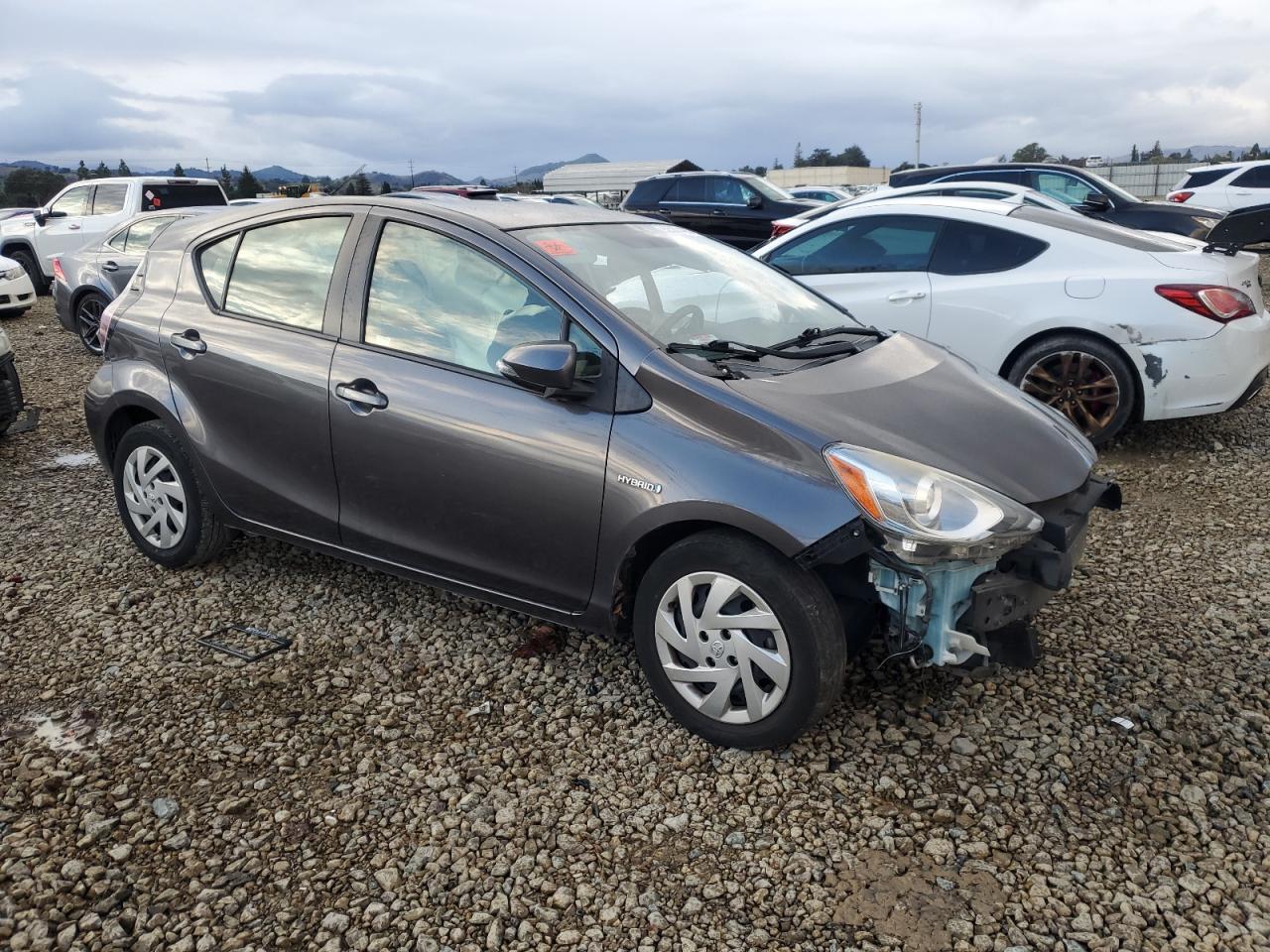2015 TOYOTA PRIUS C — снимка 4