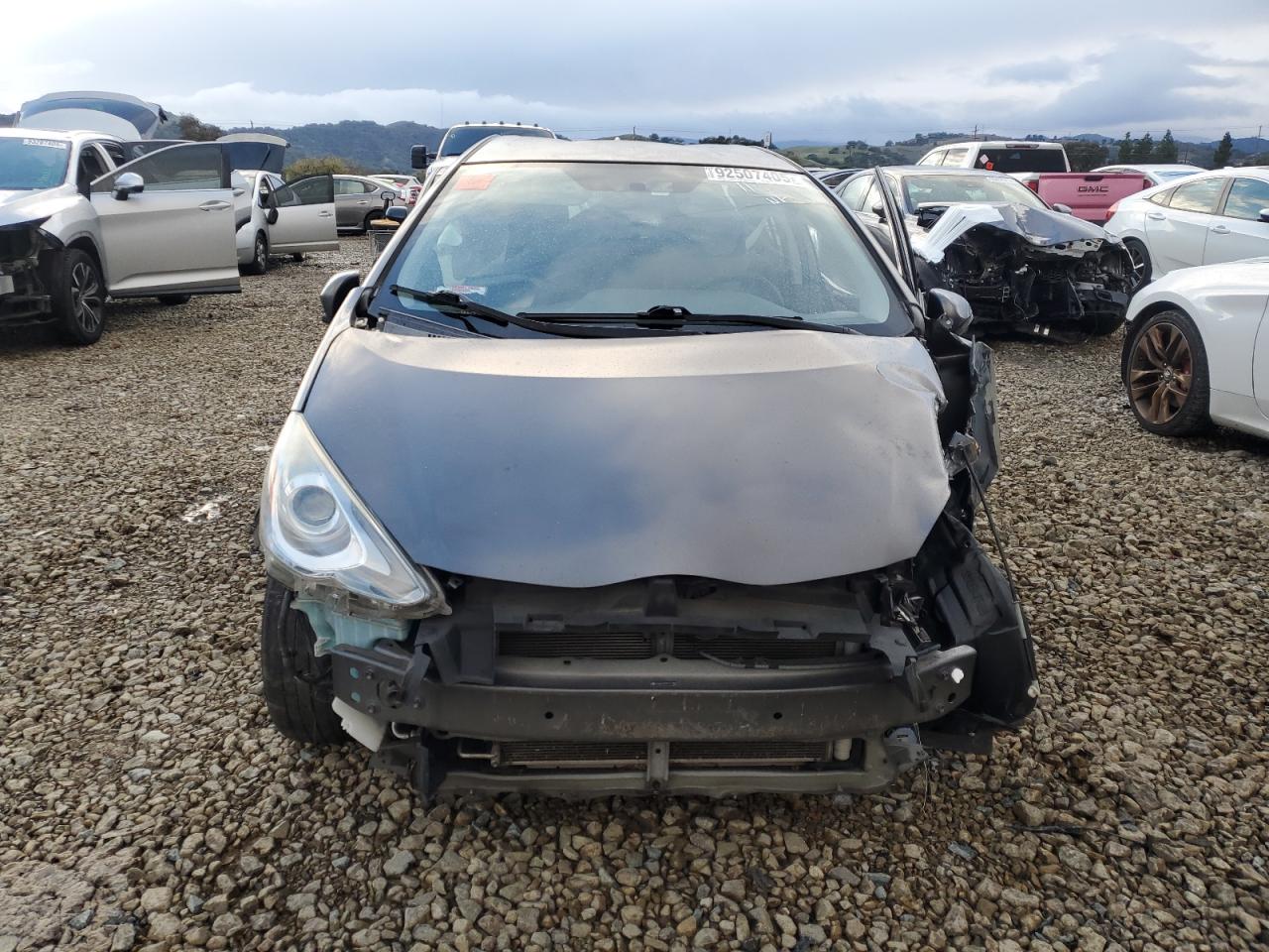2015 TOYOTA PRIUS C — снимка 5