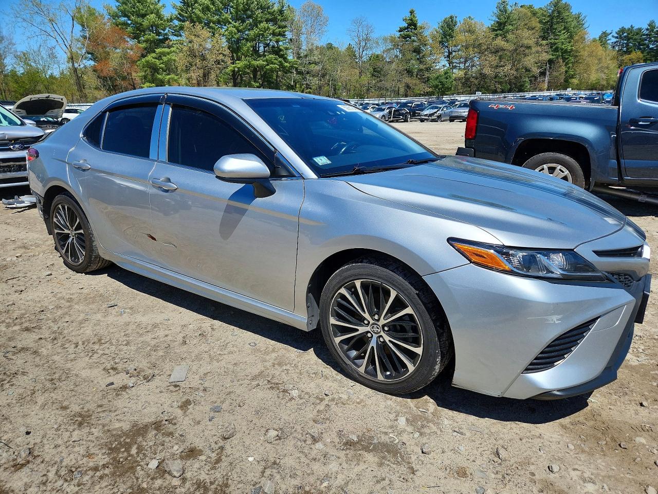 2018 TOYOTA CAMRY SE — снимка 4