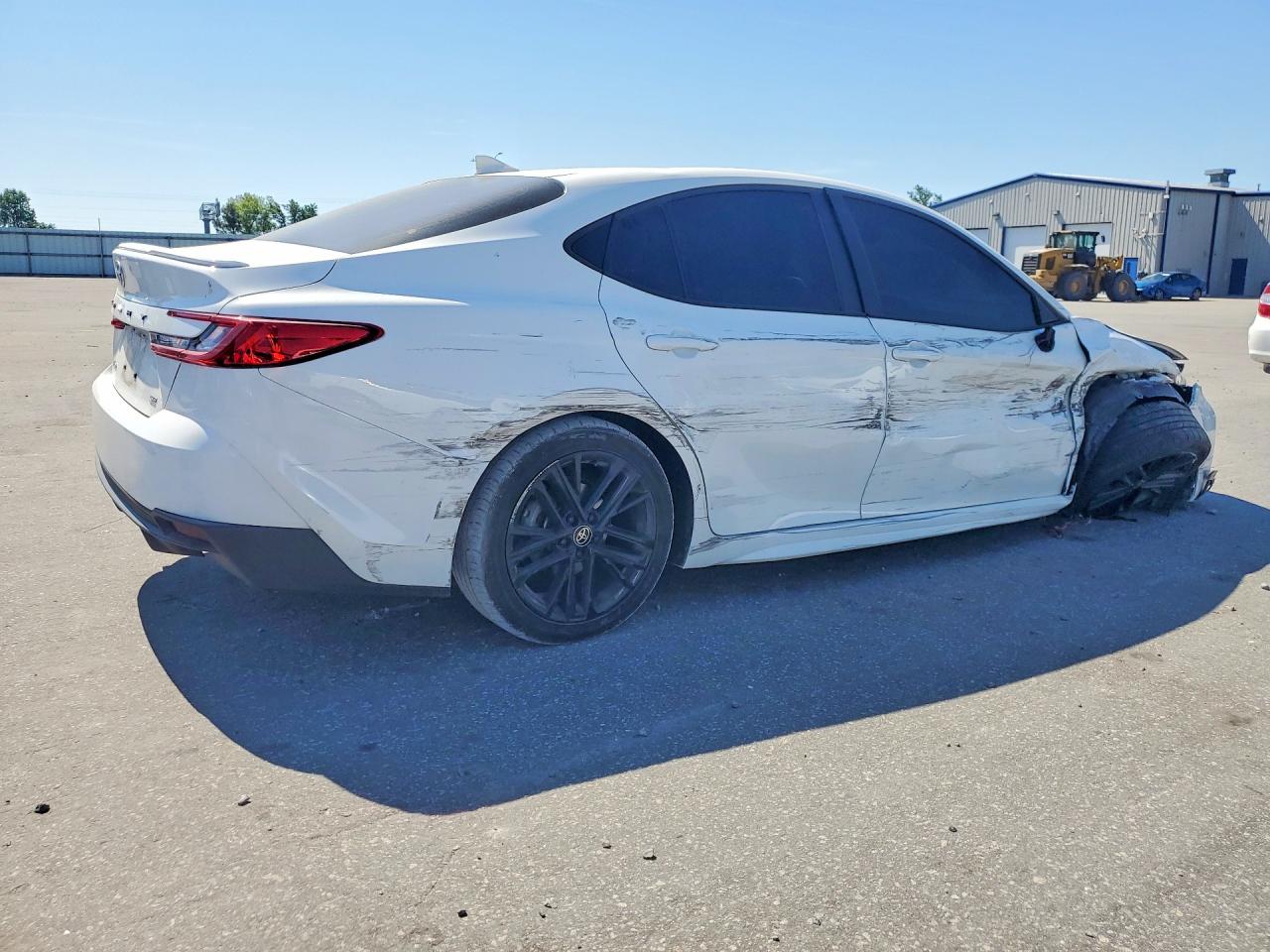 2025 TOYOTA CAMRY SE — снимка 3