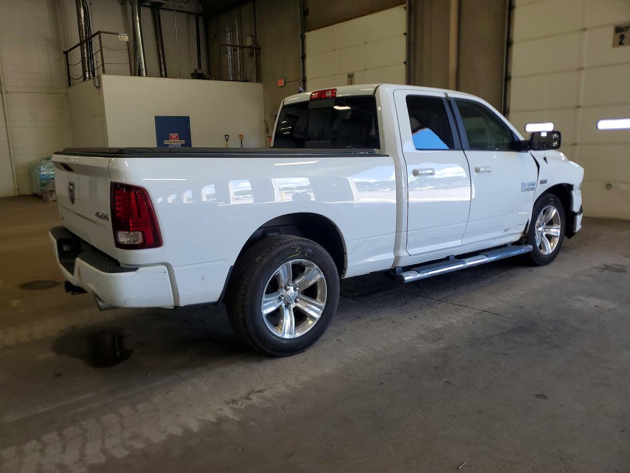 2017 RAM 1500 SPORT — снимка 3