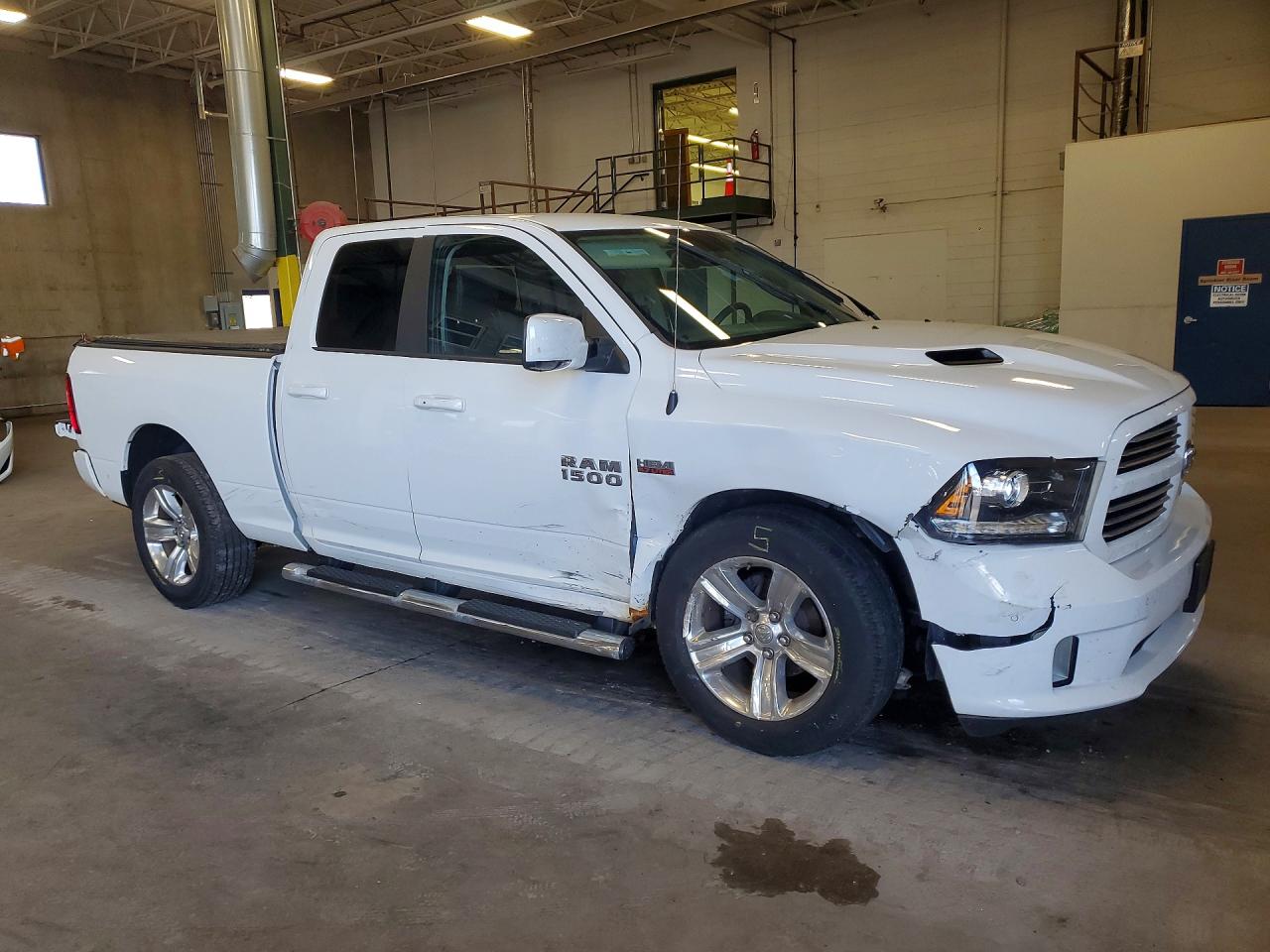 2017 RAM 1500 SPORT — снимка 4