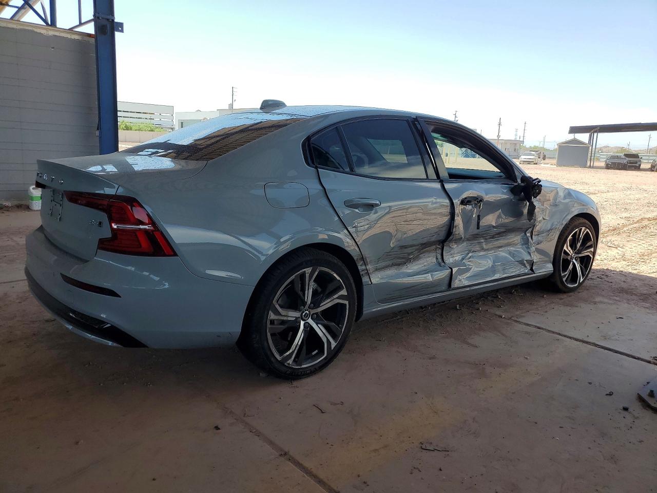 2024 VOLVO S60 CORE — снимка 3