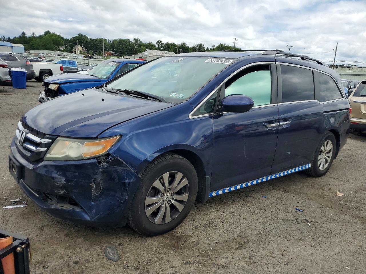 2016 HONDA ODYSSEY SE