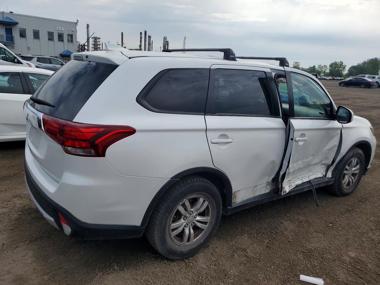 2018 MITSUBISHI OUTLANDER ES — снимка 3