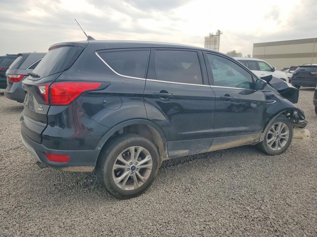 2019 FORD ESCAPE SE — снимка 3