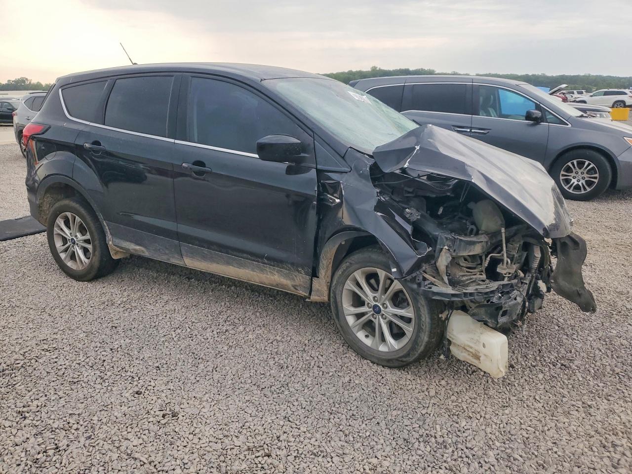 2019 FORD ESCAPE SE — снимка 4