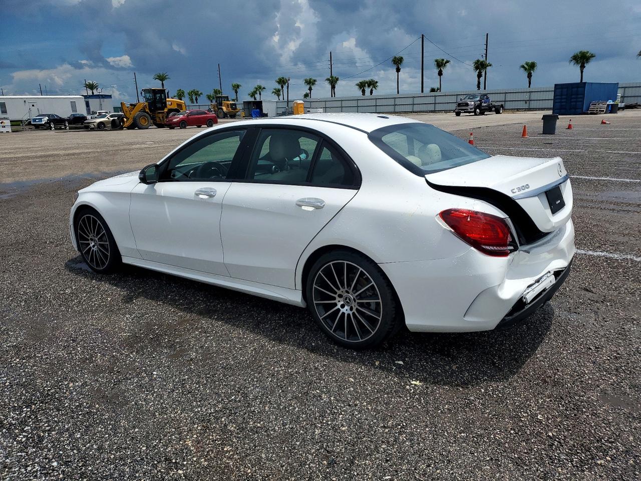2019 MERCEDES-BENZ C 300 — снимка 2