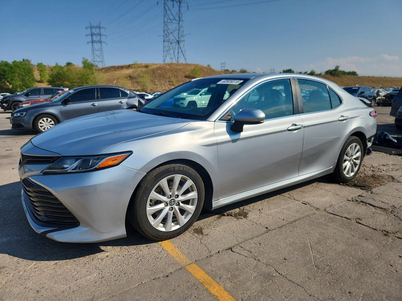 2018 TOYOTA CAMRY LE
