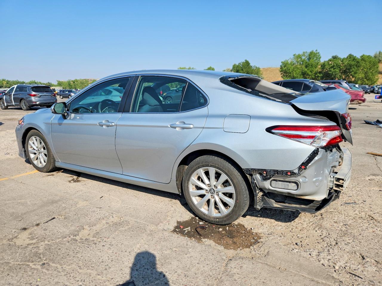 2018 TOYOTA CAMRY LE — снимка 2
