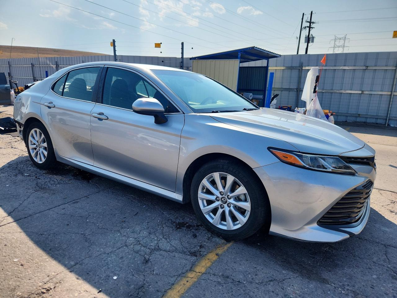 2018 TOYOTA CAMRY LE — снимка 4