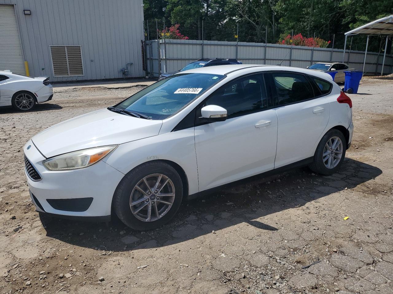 2017 FORD FOCUS SE