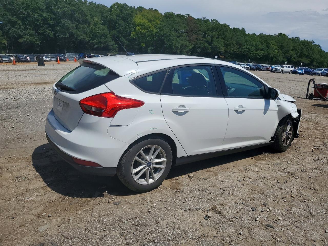 2017 FORD FOCUS SE — снимка 3