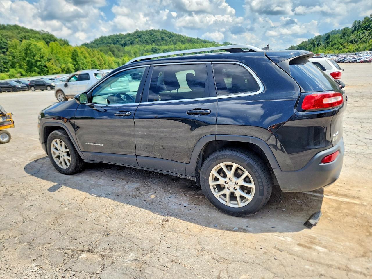 2016 JEEP CHEROKEE LATITUDE — снимка 2