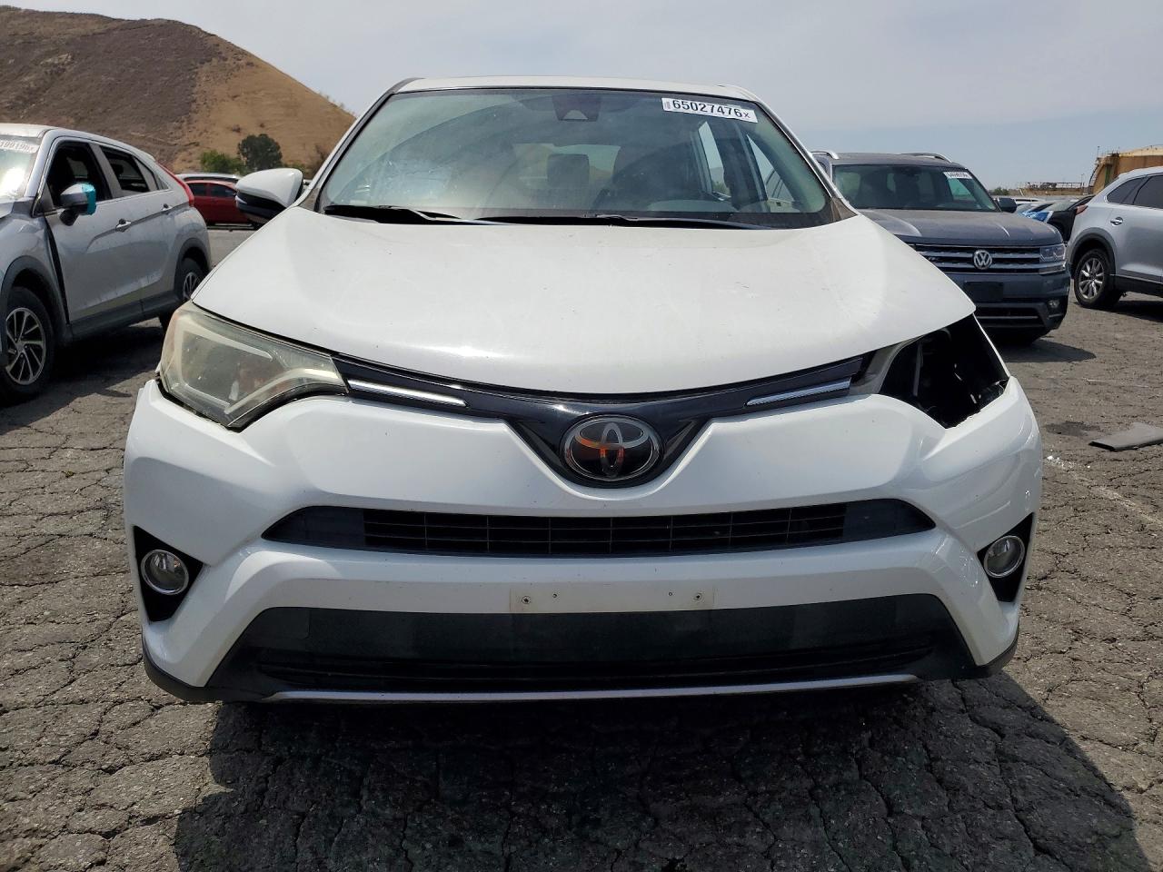 2017 TOYOTA RAV4 XLE — снимка 5