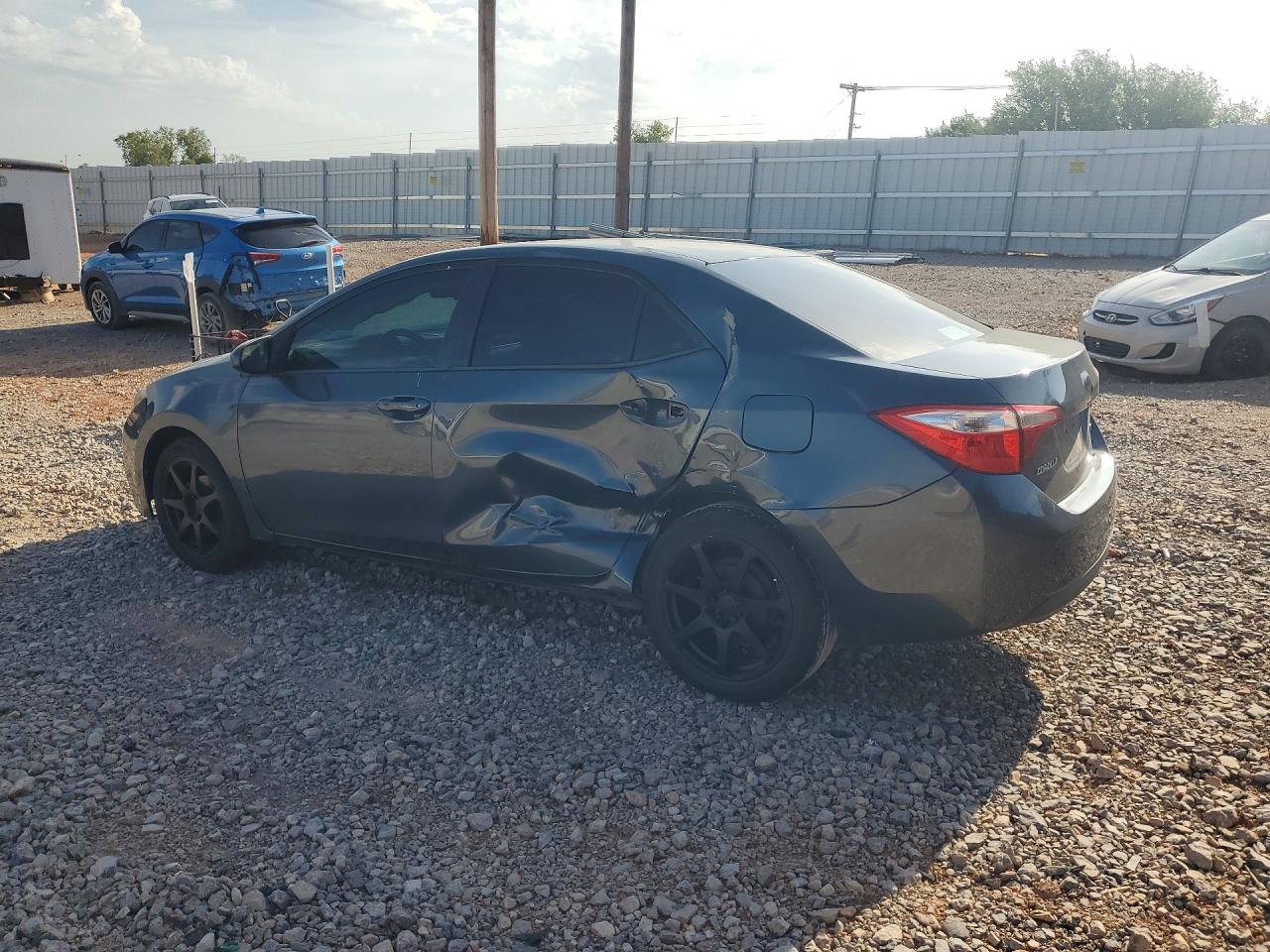 2015 TOYOTA COROLLA LE — снимка 2