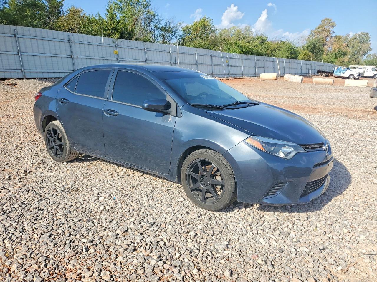 2015 TOYOTA COROLLA LE — снимка 4