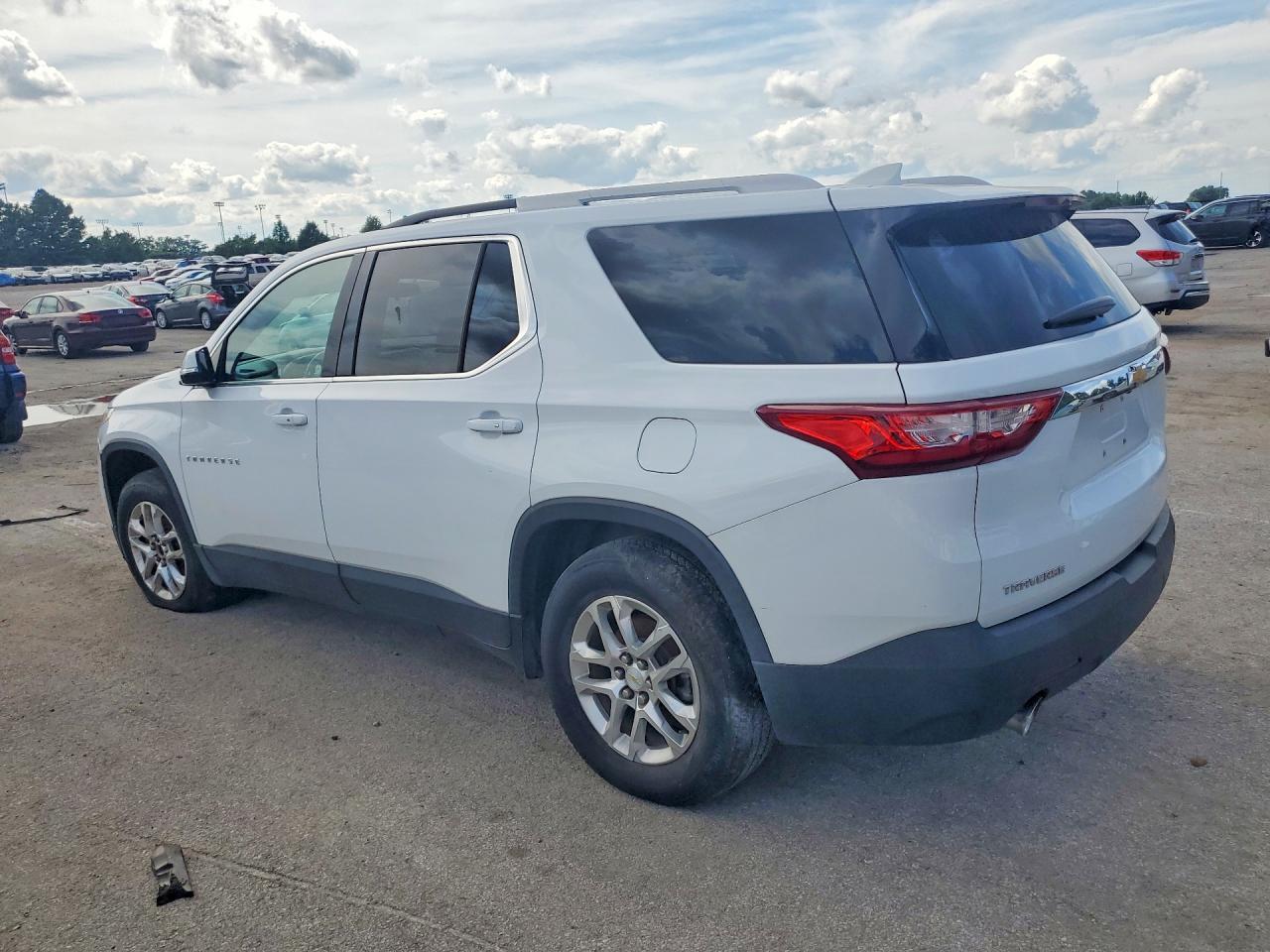 2018 CHEVROLET TRAVERSE LT — снимка 2