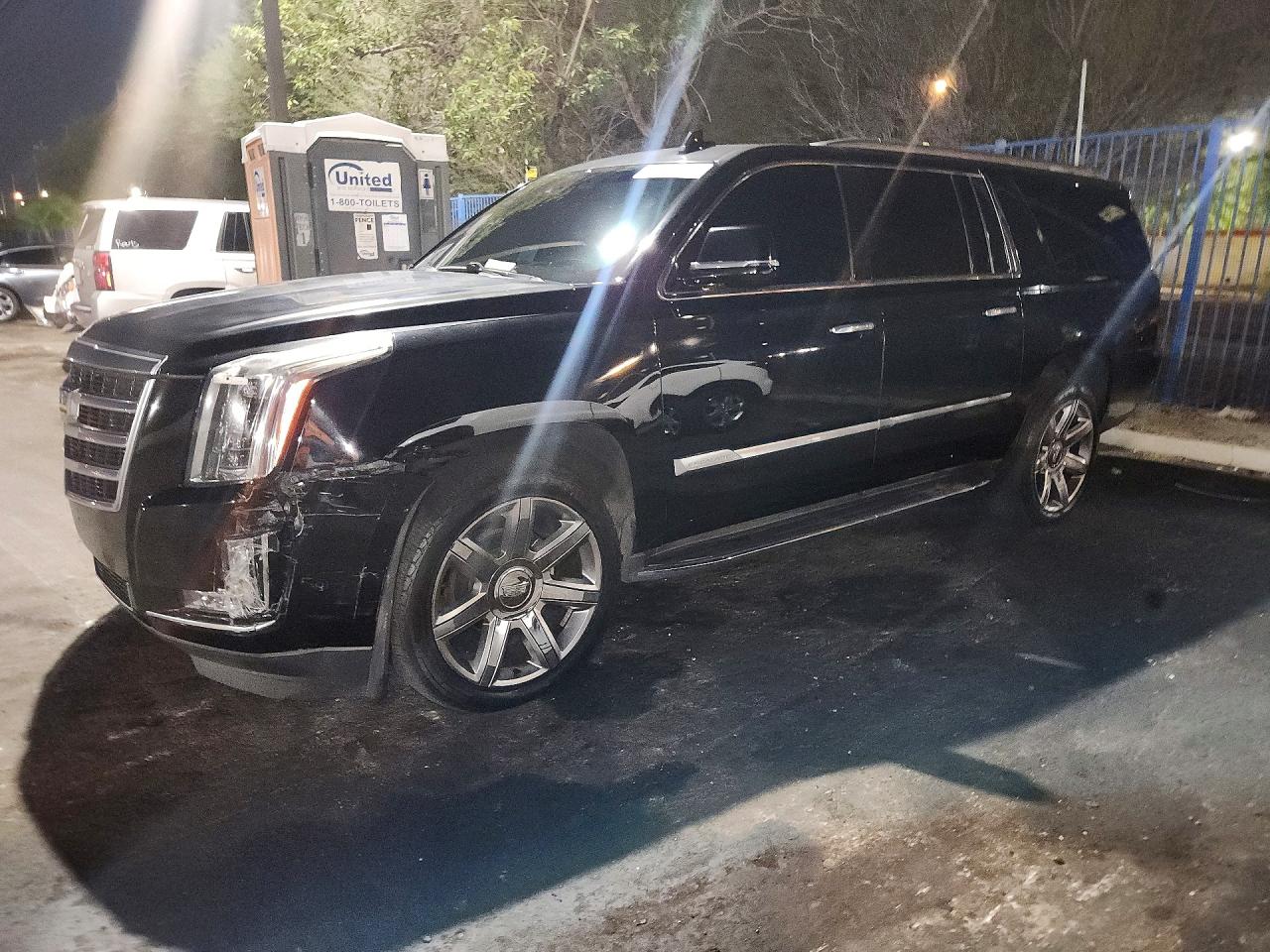 2019 CADILLAC ESCALADE ESV LUXURY