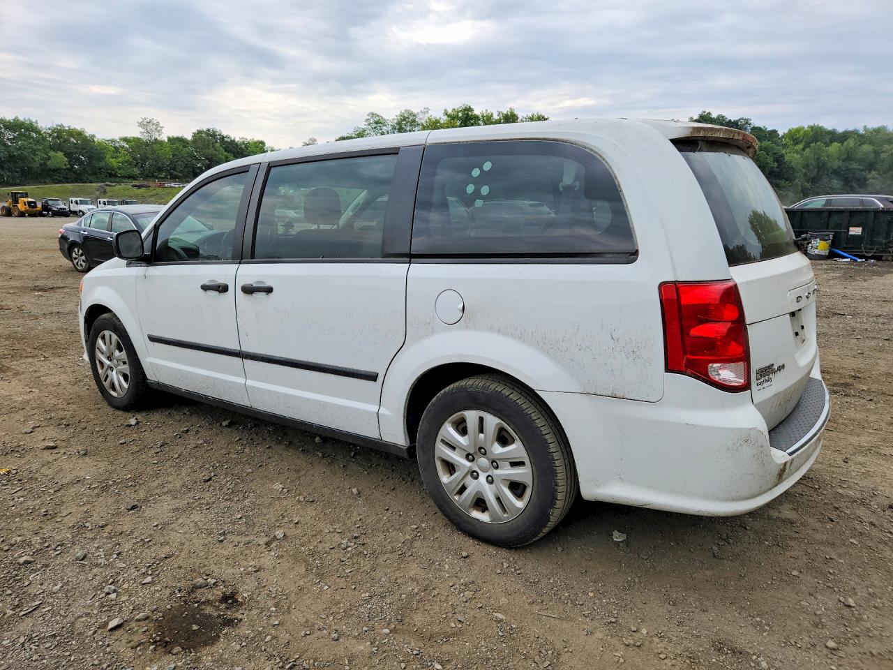 2016 DODGE GRAND CARAVAN SE — снимка 2