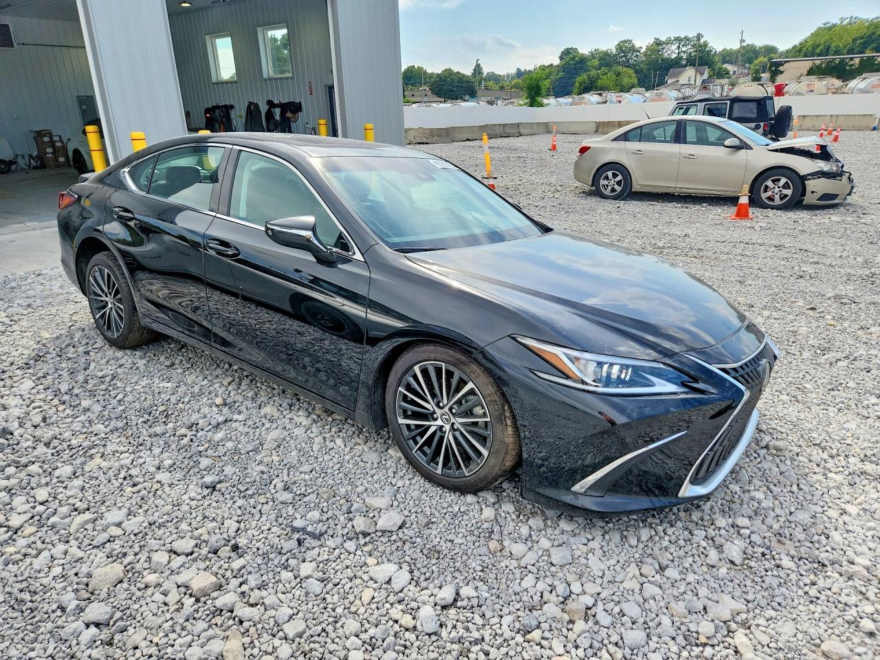 2025 LEXUS ES 300H BASE — снимка 4