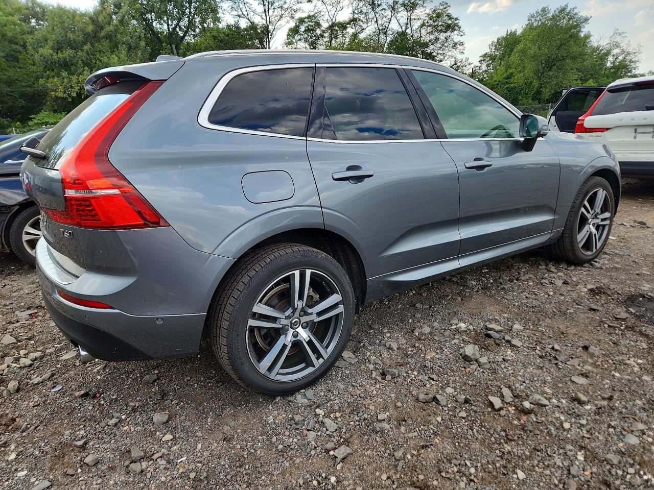 2018 VOLVO XC60 T6 MOMENTUM — снимка 3