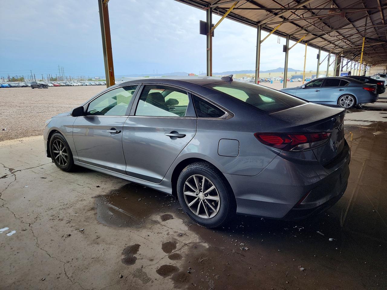2019 HYUNDAI SONATA SE — снимка 2