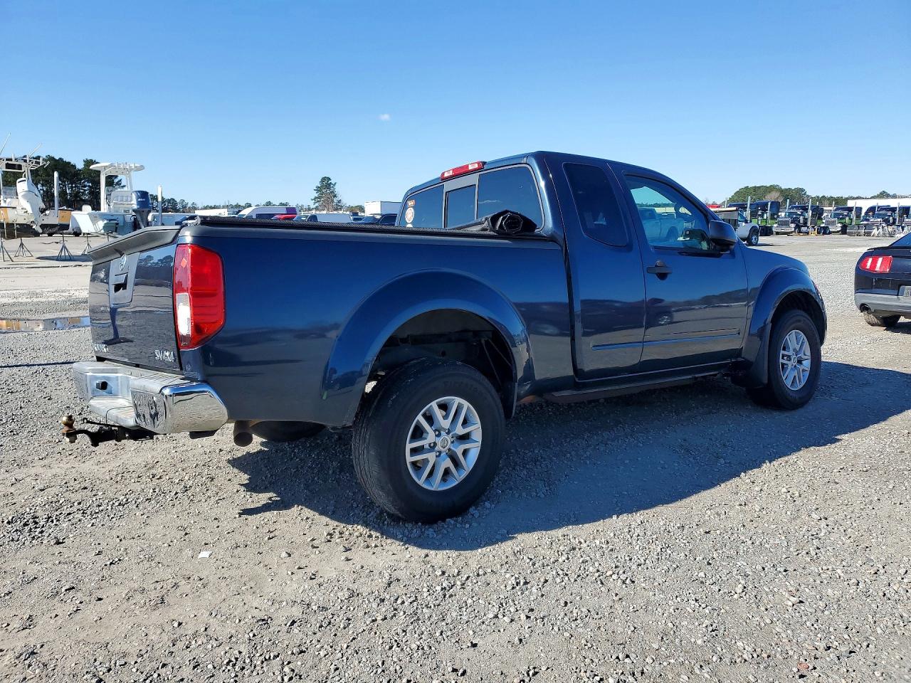 2016 NISSAN FRONTIER SV — снимка 3