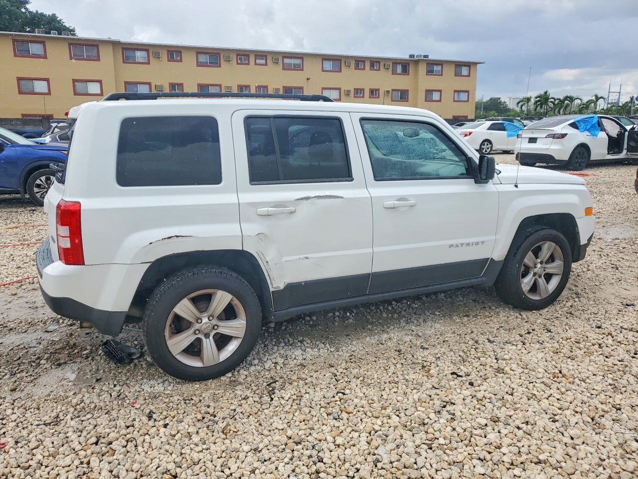 2015 JEEP PATRIOT LATITUDE — снимка 3
