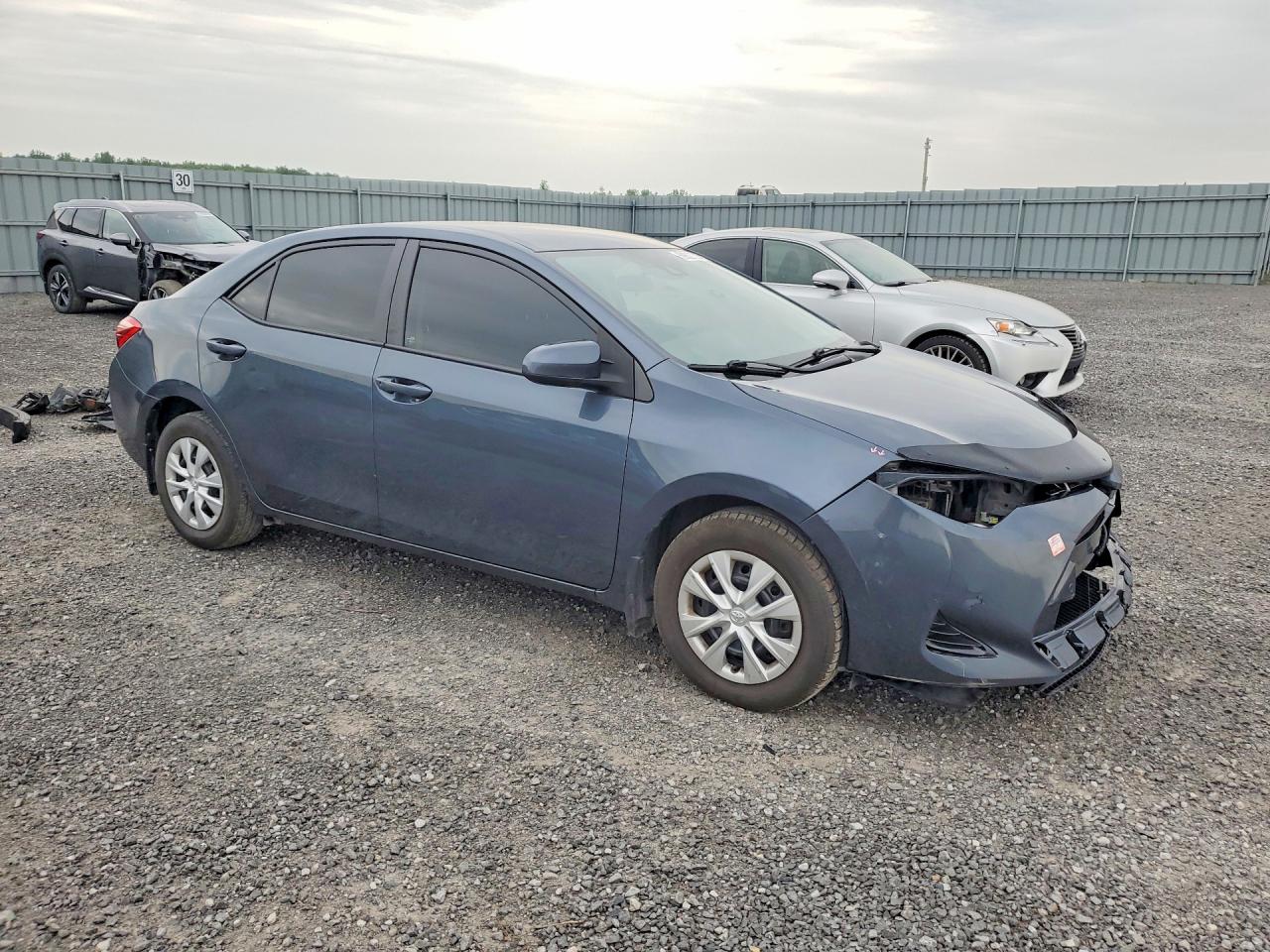 2017 TOYOTA COROLLA L — снимка 4