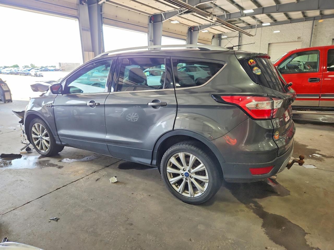 2017 FORD ESCAPE TITANIUM — снимка 2