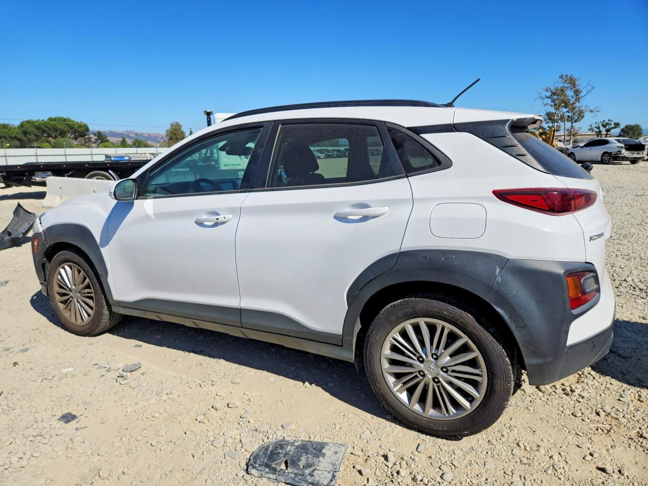 2021 HYUNDAI KONA SEL — снимка 2