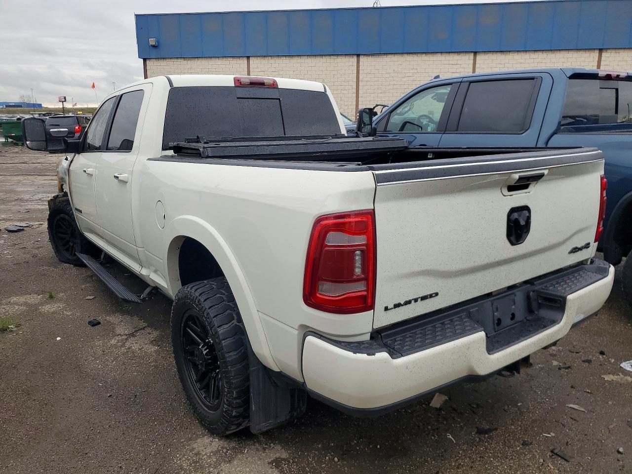 2022 RAM 2500 LIMITED — снимка 2