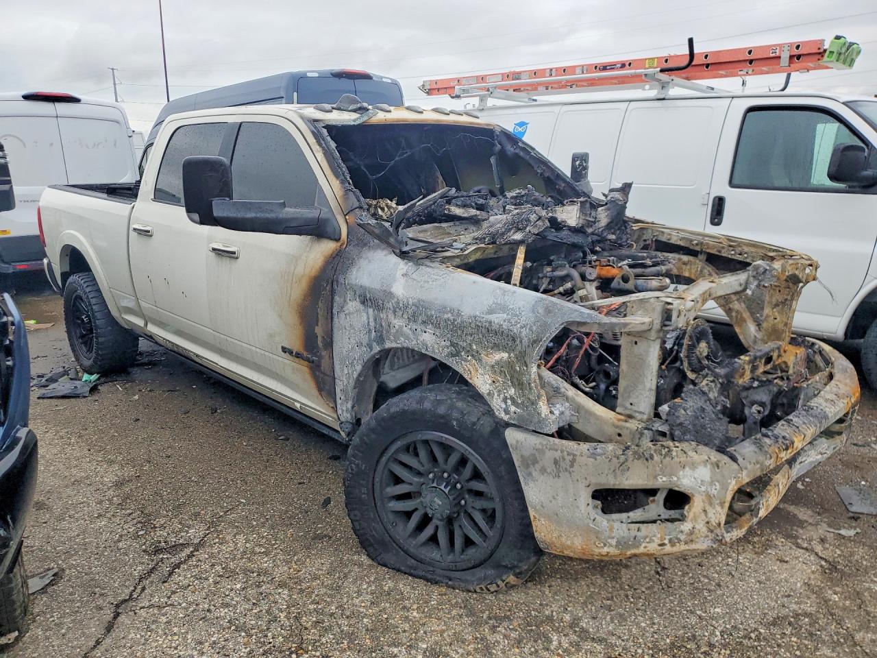 2022 RAM 2500 LIMITED — снимка 4