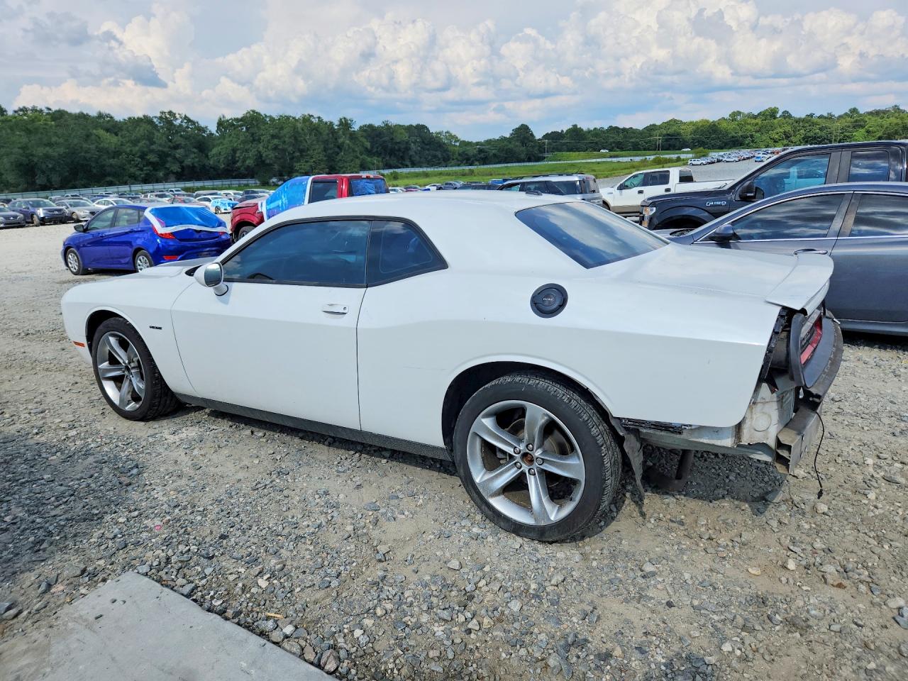 2015 DODGE CHALLENGER SXT — снимка 2