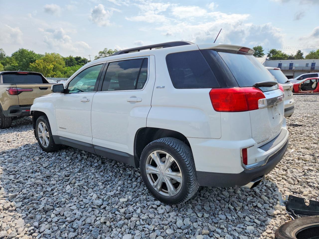2017 GMC TERRAIN SLE — снимка 2