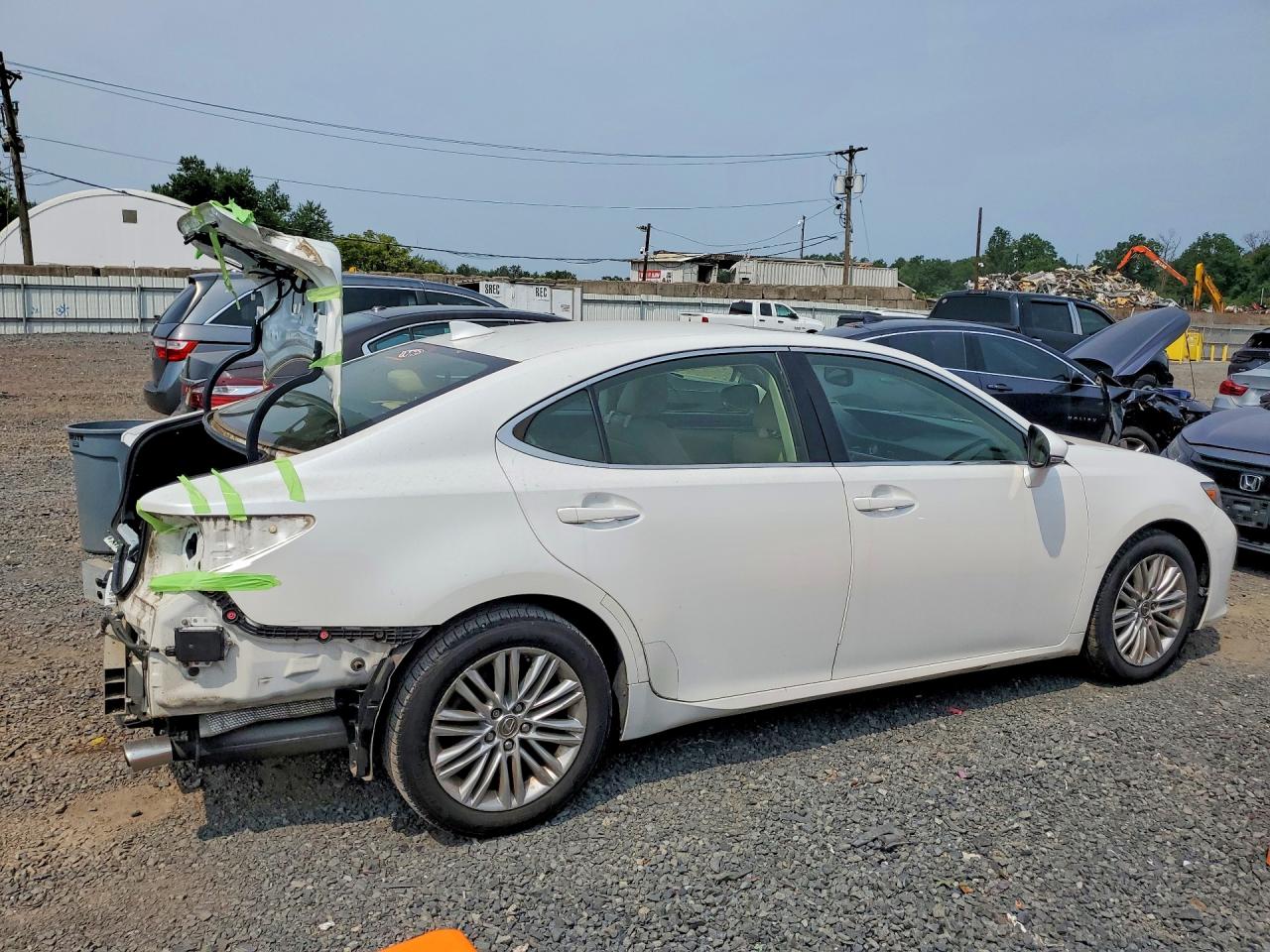 2015 LEXUS ES 350 — снимка 4