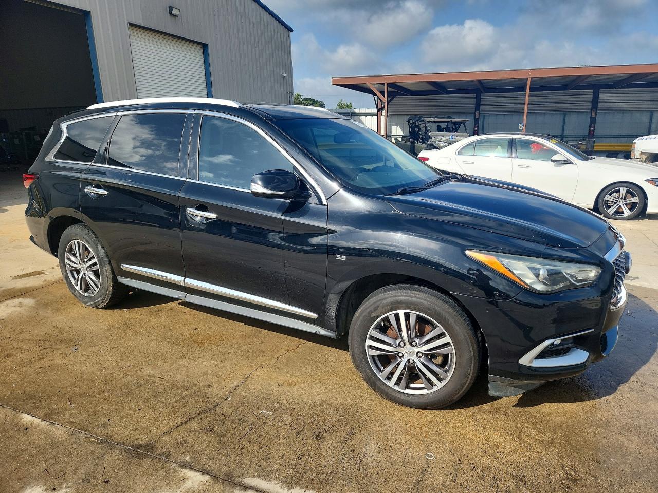 2016 INFINITI QX60 BASE — снимка 4