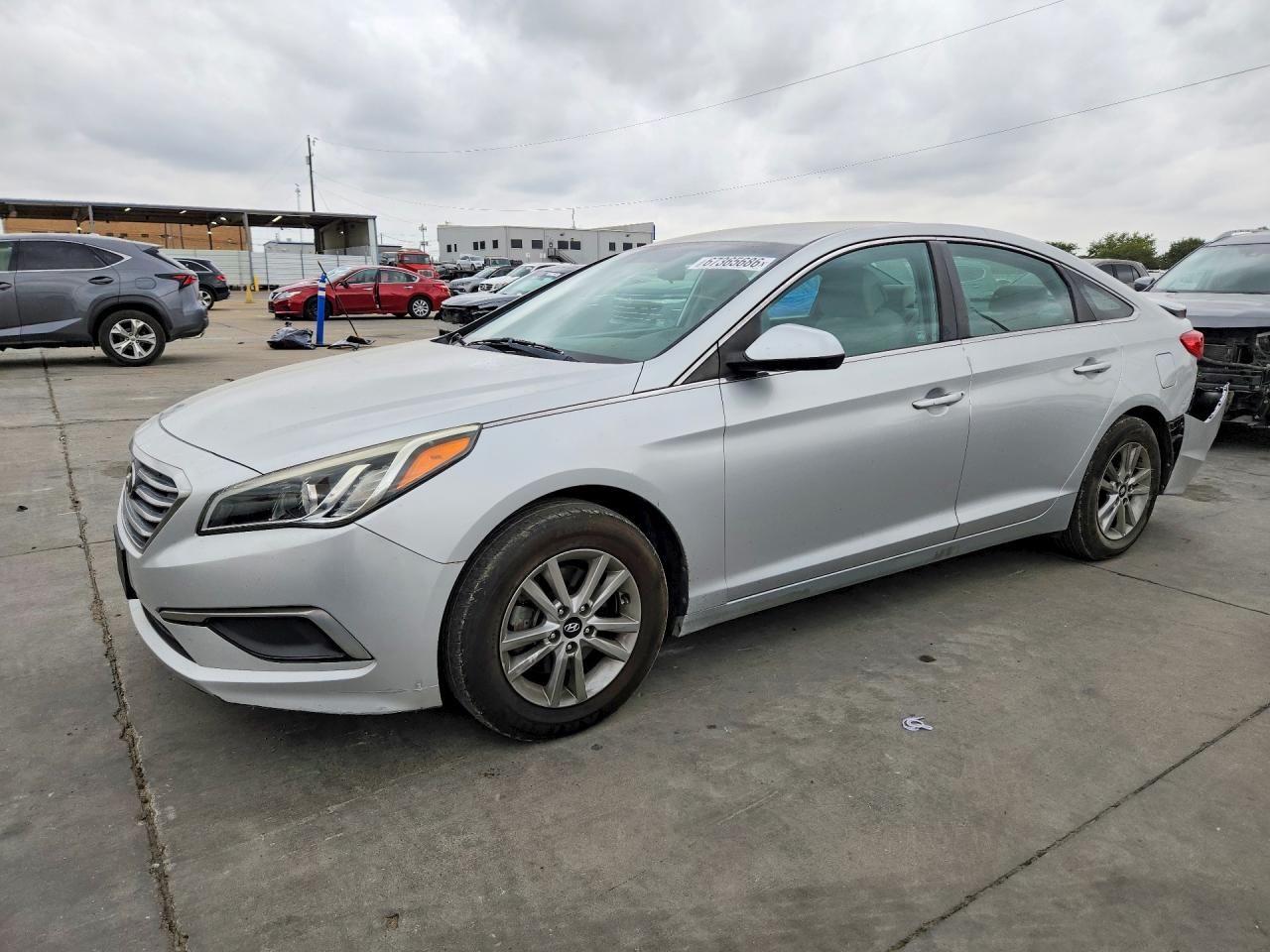 2017 HYUNDAI SONATA SE