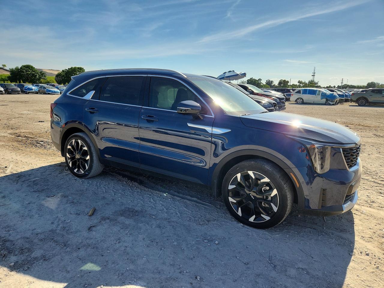2025 KIA SORENTO SX — снимка 4