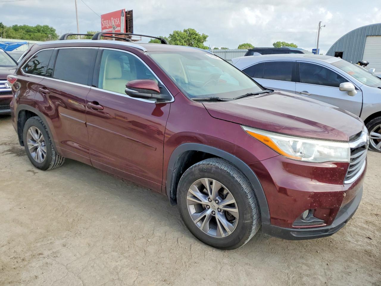2015 TOYOTA HIGHLANDER XLE — снимка 4