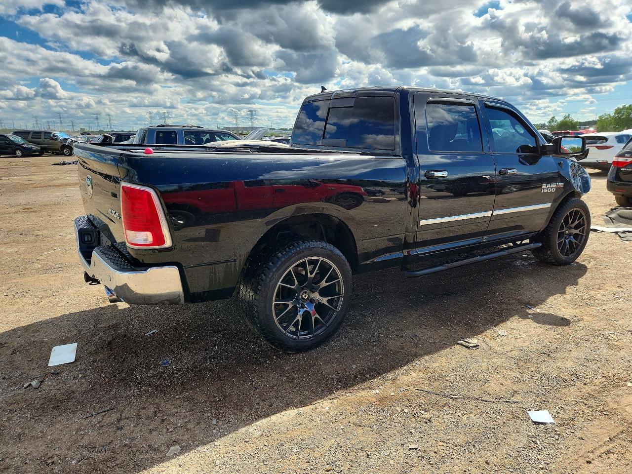 2017 RAM 1500 LARAMIE — снимка 3
