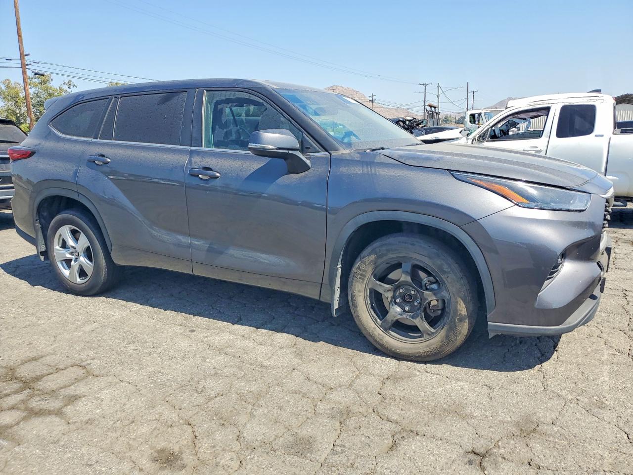 2023 TOYOTA HIGHLANDER LE — снимка 4