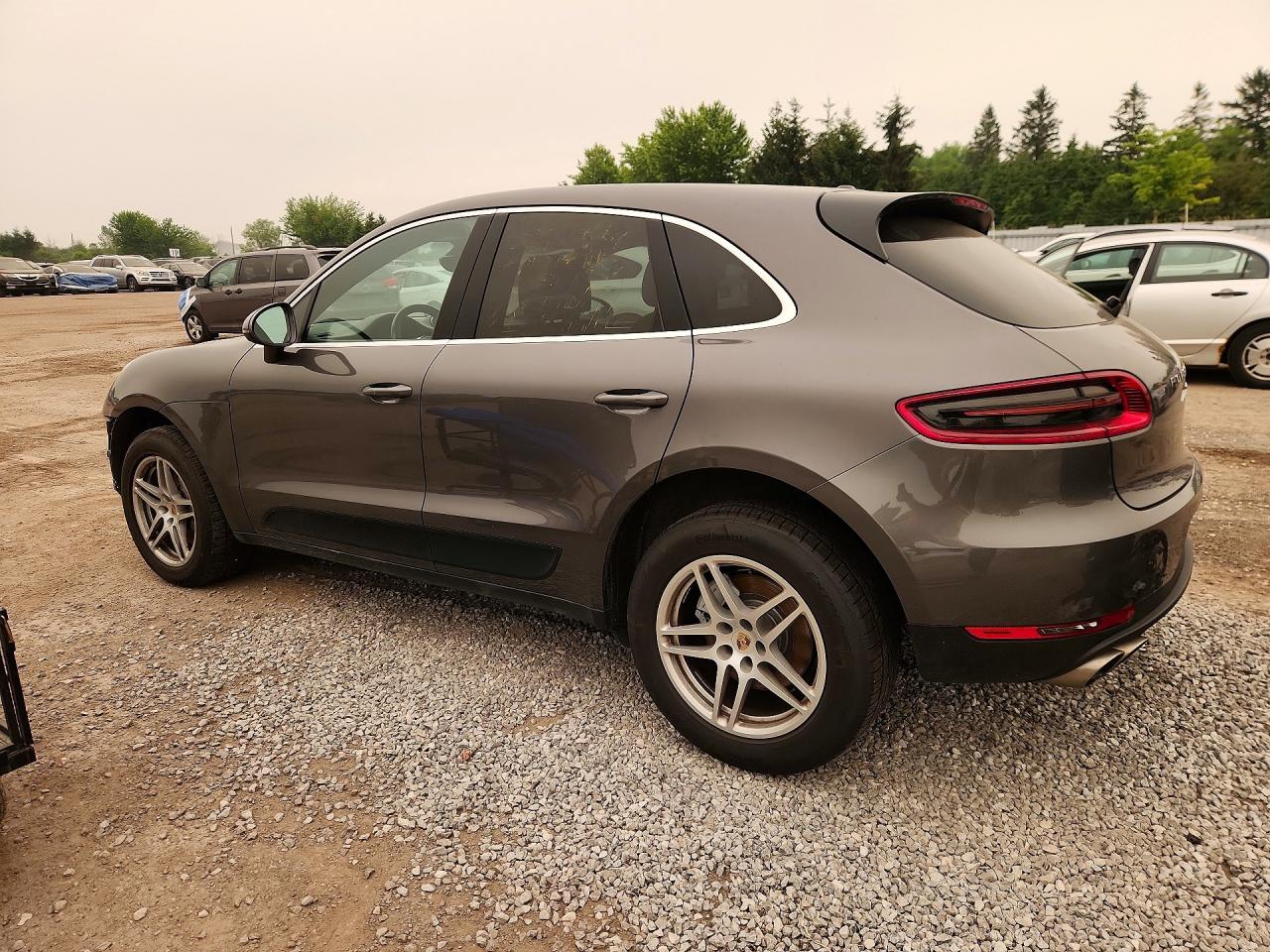 2015 PORSCHE MACAN S — снимка 2