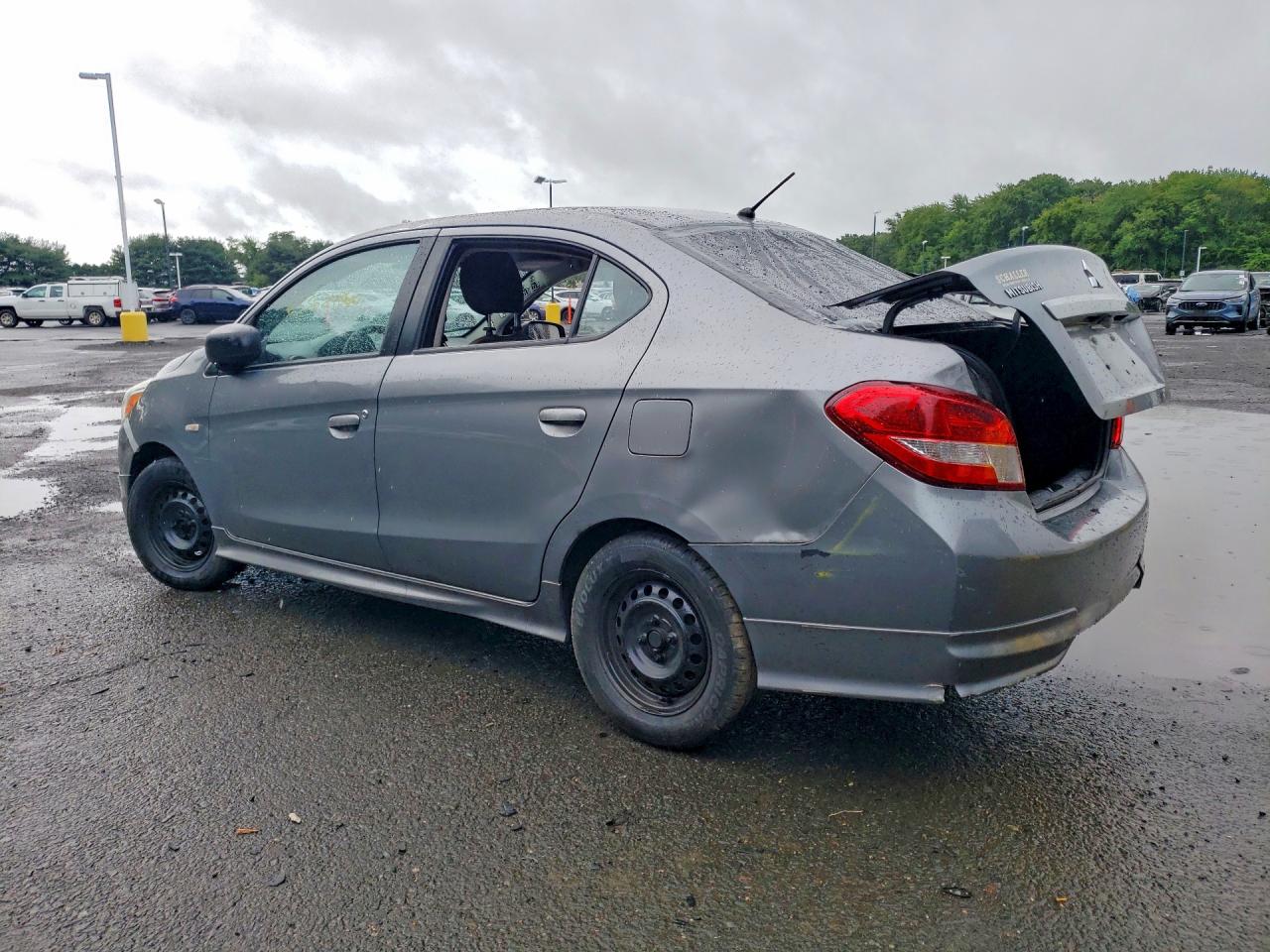 2019 MITSUBISHI MIRAGE G4 ES — снимка 2