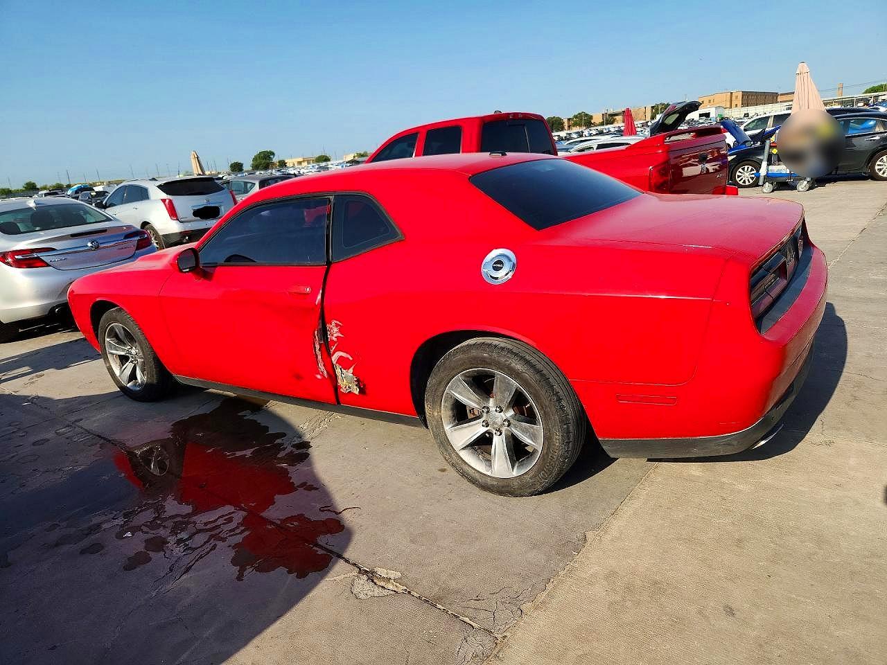 2015 DODGE CHALLENGER SXT — снимка 2