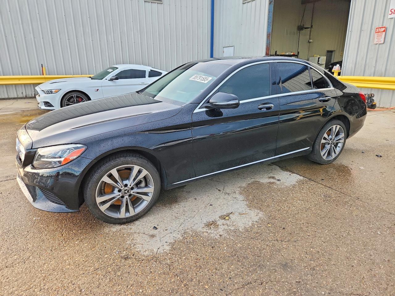 2019 MERCEDES-BENZ C 300