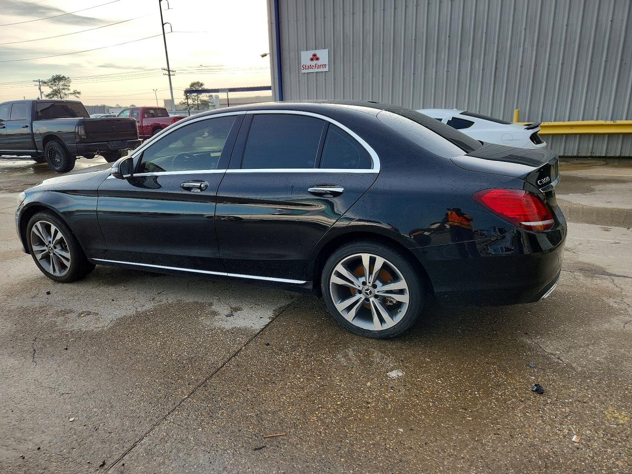 2019 MERCEDES-BENZ C 300 — снимка 2